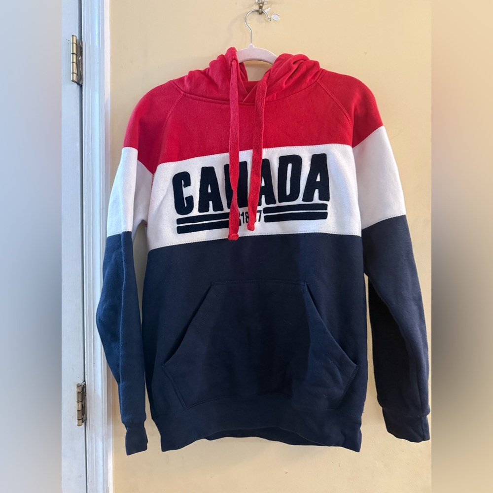 Tri-Color Canada 1867 Hoodie, men’s small